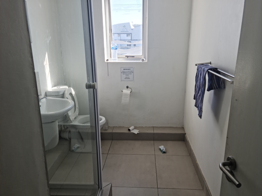 To Let commercial Property for Rent in Firgrove Western Cape